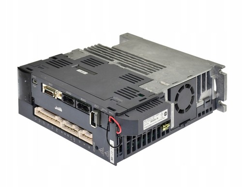 Amplificatore trifase