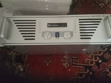Skytec Amplifier Pro 1000 con
