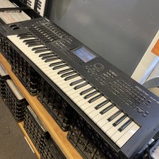 Vintage Yamaha Motif XF6 Music