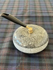 Una superba e rara mini pietra