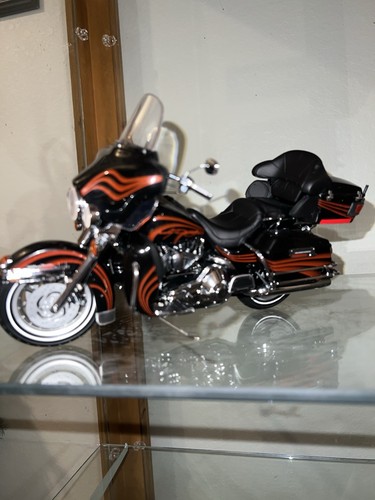 Harley davidson diecast - harley-davidson,
