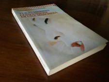 Yukio MISHIMA “Confessioni di una maschera” Feltrinelli 2004 identità sessuale