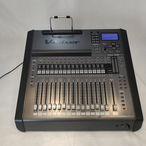 Roland 200i console mixer - m-200i,
