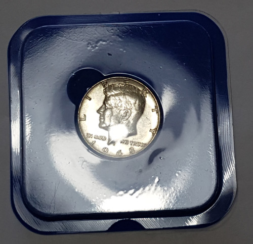 Dollaro argento del 1990 e - 1,