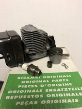 Pistone Piu Cilindro Completo Per (TAGLIA SIEPI) Kawasaki Tg 18, Originale !!