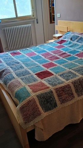 Coperta matrimoniale fatta - , a