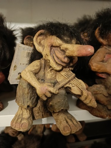 Troll nyform 245 - troll,