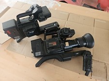 Due Telecamere Una PanasonicF10ccd L'altra Bauer Bosch Professional