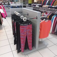 Arredamento completo negozio abbigliamento/scarpe/accessori usato