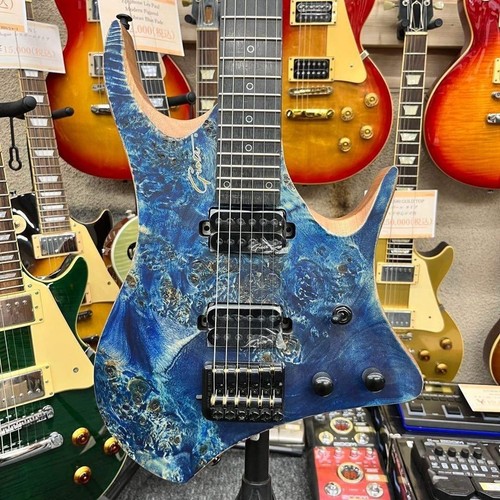 11881 chitarra senza testa - 11881,
