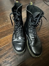 Dr. Martens 1490 Black Smooth