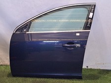 PORTIERA ANTERIORE SINISTRA PER VOLVO V60 1° Serie PORTA 32291064 D5204T3 (10>