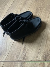 Scarpe stivali mocassino Clarks Wallabee nero scamosciato misura UK 5