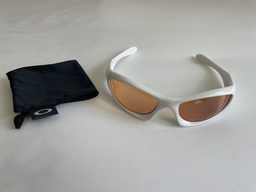 Oakley monster dog - dog, bianco