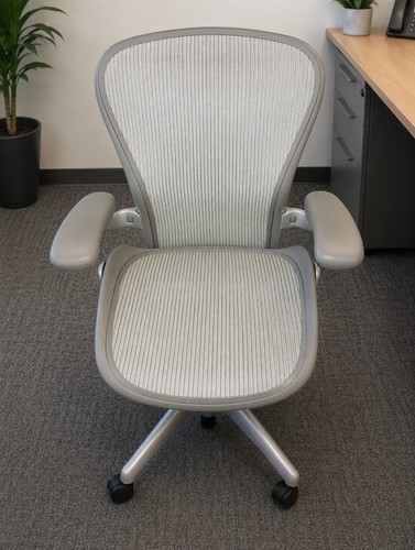 Herman miller aeron - herman,