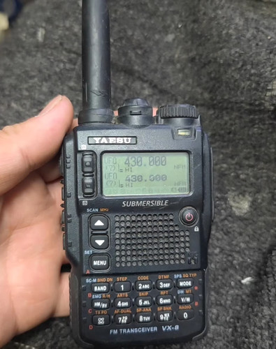 1pcs yaesu walkie - 1pcs,