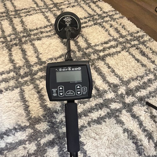 Whites prizm metal detector - ii,