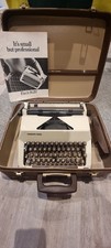FACIT 1620 portable vintage manual typewriter. Made In Sweden