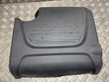 Assetto coprimotore superiore