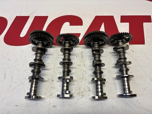 Set albero camme ducati - a,