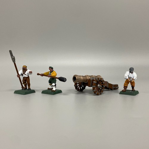 Cannon and crew - and, warhammer