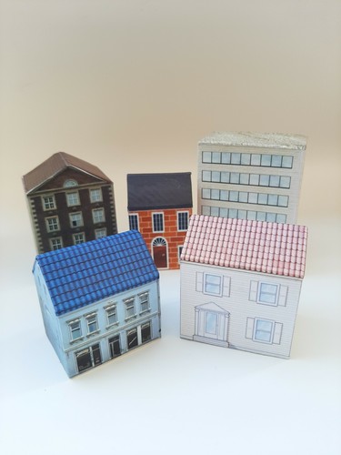 Pezzi casette miniatura - in,