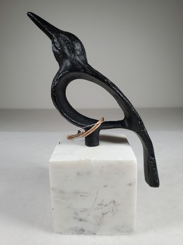 Uccellino nero base marmo - base,