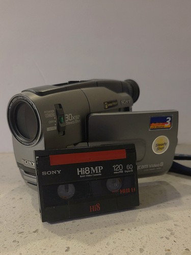 Sony handycam video8 - sony, ccd-trv41