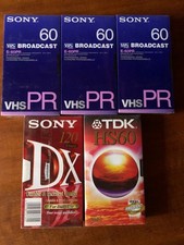 5 videocassette VHS nuove