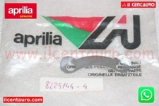 AP8225144 FERMA DADI 2 FORI CORONA CATENA RUOTA  APRILIA TUAREG RALLY 50 90/92