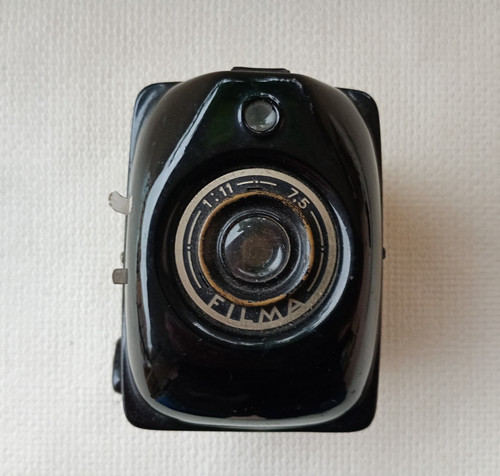 Fotocamera vintage italiana