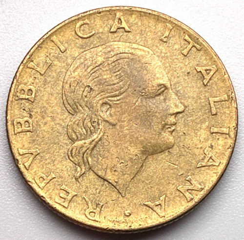 Italy 200 lire 1979 - /,