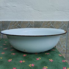 ANTICA BACINELLA IN LAMIERA