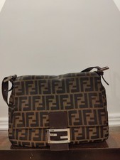 Fendi bag  Baguette Vintage Standard Dimension Mai Usata