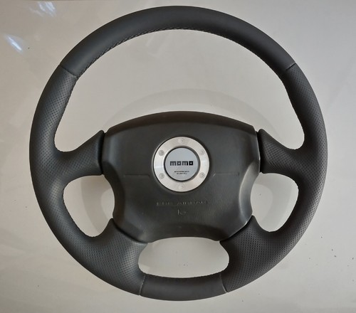 Volante momo subaru - momo, impreza