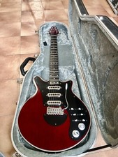 Red Special Brian May con Burns Tri-Sonic Made In London e Custodia rigida