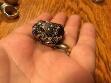 Bellissimo Anello Swarovsky Rodiato Nero Con Stelline