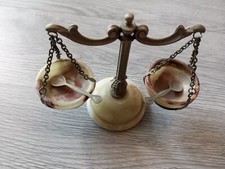  Piccola bilancia in metallo e