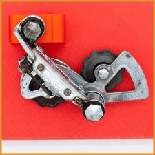 DERAGLIATORE POSTERIORE