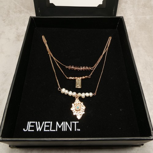 Collana con ciondolo - , di