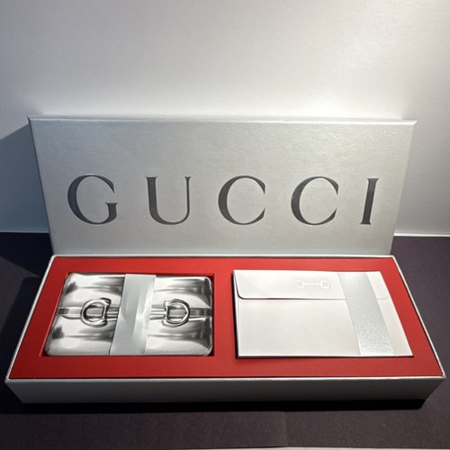 Gucci nuovo holiday auguri - gucci,