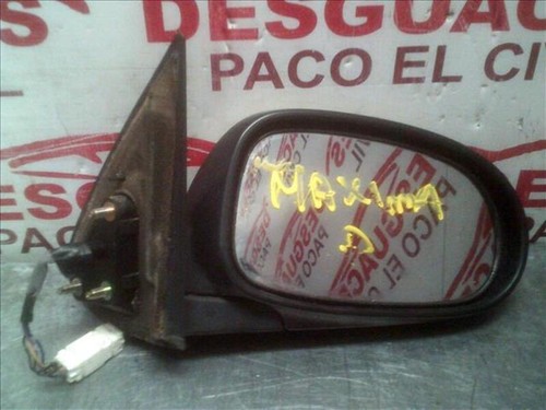 Retrovisor derecho nissan - retrovisor,