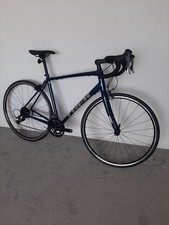 Bici da strada Trek Domane AL2