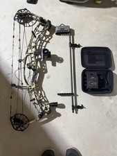 Hoyt Alpha X 33 Compound Bow
