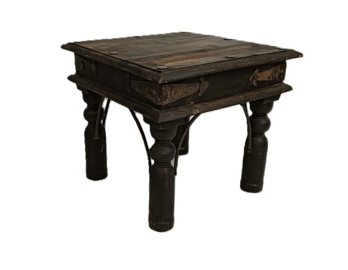 Tavolino basso rustico stile