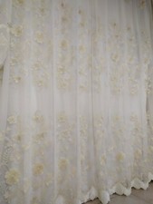 Tenda a metro tulle ricamato