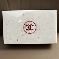 Nuovo con scatola Chanel 2022