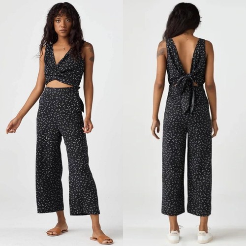 Nwt vetta black ditsy - vetta,