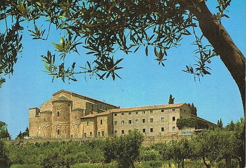 Fossacesia abbazia - fossacesia,