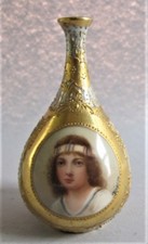 Raro antico vaso in porcellana